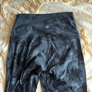 Size 4 #lululemon align camo leggings 25 inch.